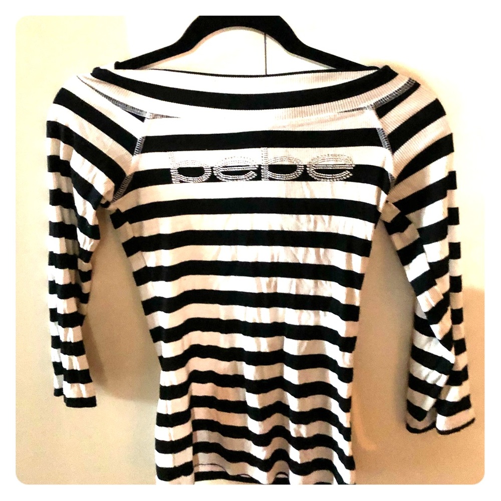 Cute of the shoulder stripe BEBE Logo shirt